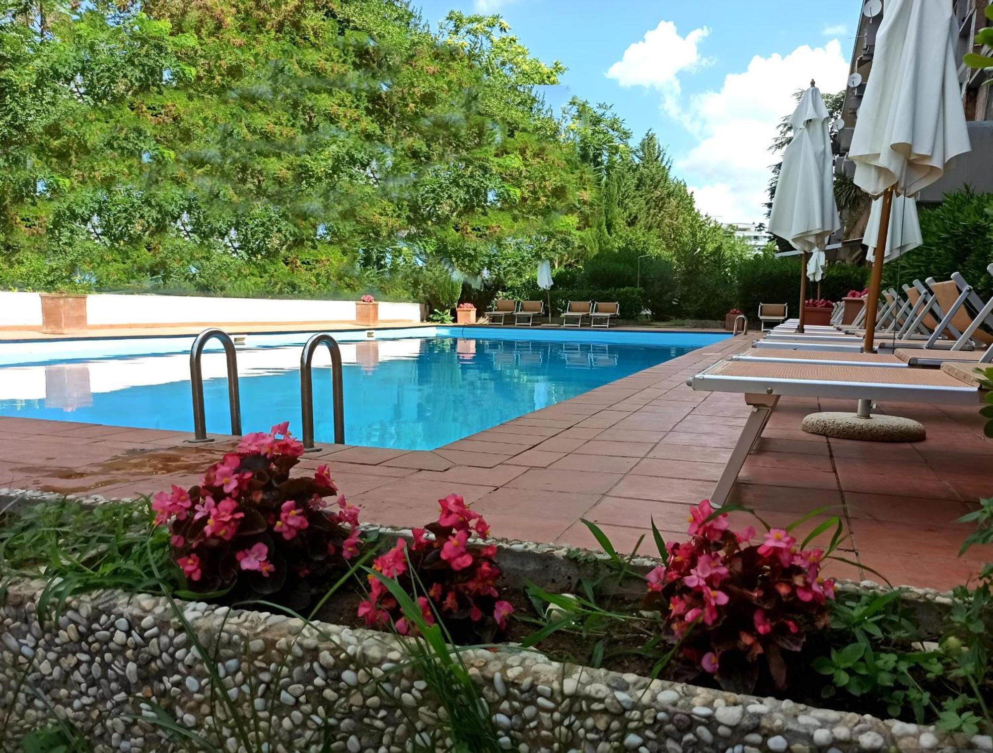 Aurelia Antica Terrace Apt Free Pool And Parking Рим Экстерьер фото